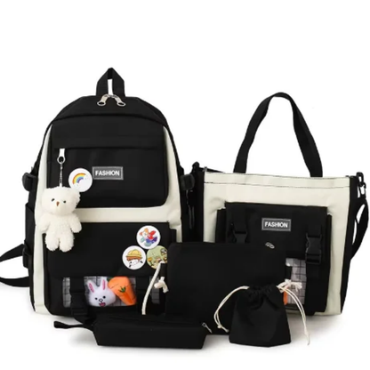 In Fashion Bag packs